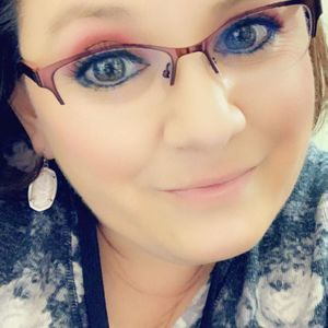 Meet your Posher, Paula